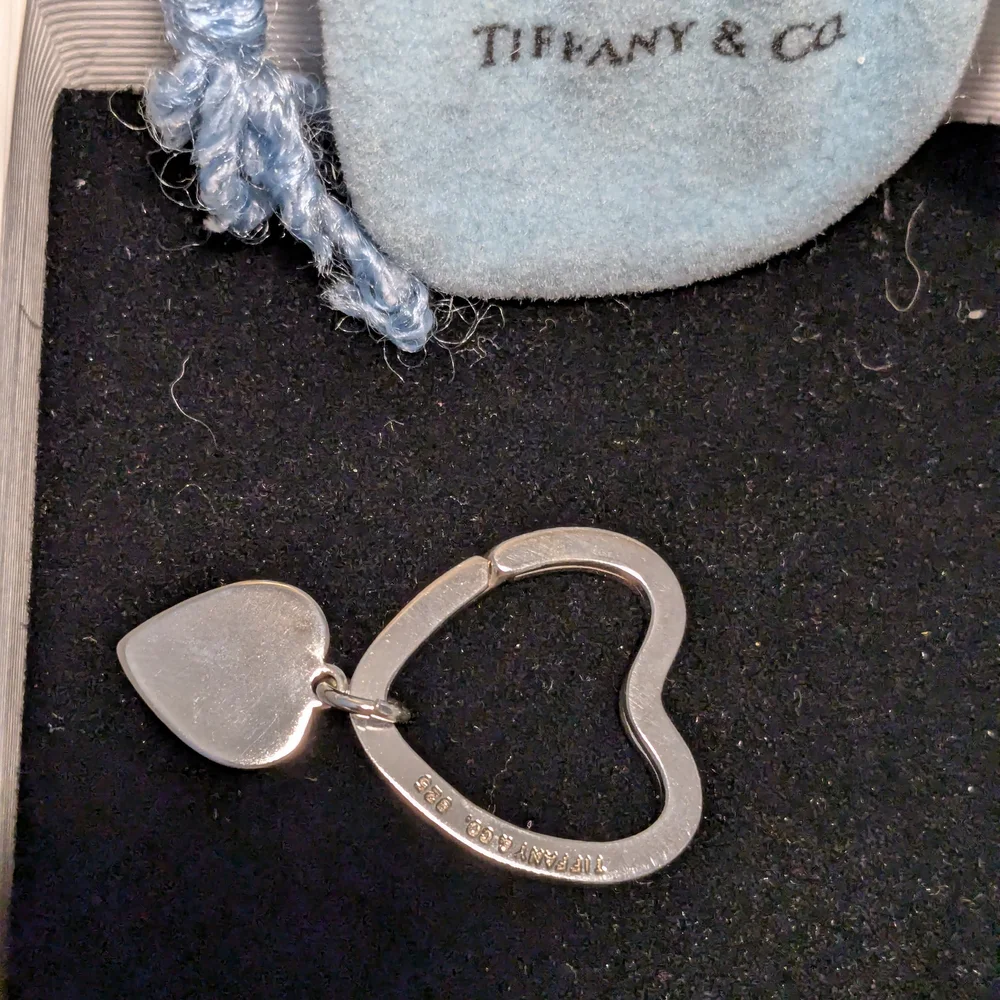 Tiffany & Co. Silver Heart Keychain - Picture 5 of 7